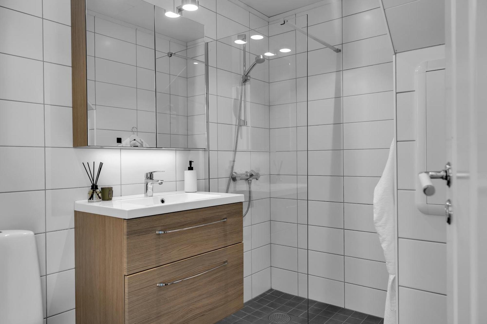 Amazing Tromso City Apartment With Free Parking And Lovely City Views! Екстер'єр фото